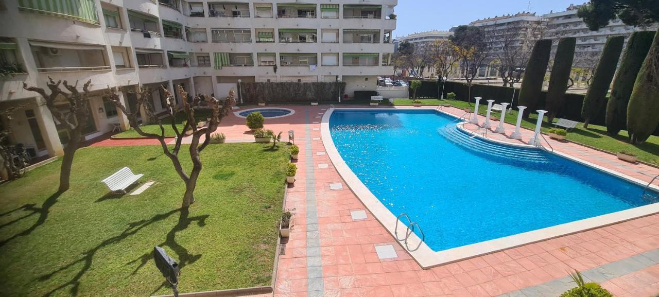 Apartment Center Salou Near Port Aventura Exteriér fotografie